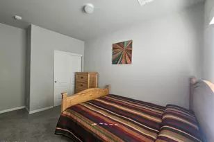 650 N Hawes Rd, Mesa, AZ 85207 - Photo 20