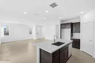 25228 N 165th Ln, Surprise, AZ 85387 - Photo 8