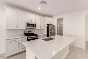 15808 W Vogel Ave, Goodyear, AZ 85338 - Photo 2