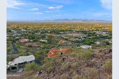 6349 E Hummingbird Lane, Paradise Valley, AZ 85253 - Photo 6