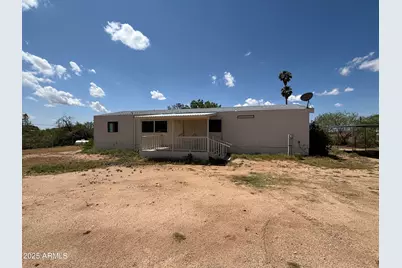 22875 W Cactus Wren Lane, Congress, AZ 85332 - Photo 2