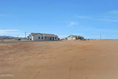 25846 W Denver Hill Drive, Wittmann, AZ 85361 - Photo 76