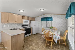 201 S Greenfield Rd, Mesa, AZ 85206 - Photo 4