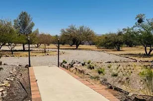 5766 E Calle Coyote, Hereford, AZ 85615 - Photo 2