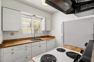 4630 N 68th St, Scottsdale, AZ 85251 - Photo 10