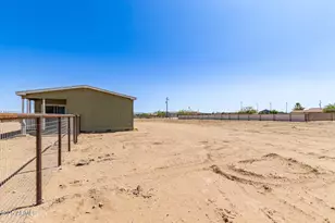 32650 N 223rd Dr, Wittmann, AZ 85361 - Photo 28
