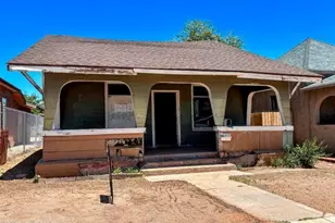 216 W 3rd St, Winslow, AZ 86047 - Photo 1