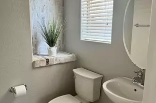 28306 N 25th Dale, Phoenix, AZ 85085 - Photo 18