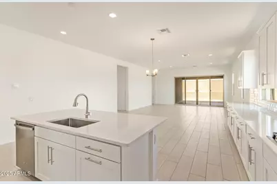 15812 W Miami Street, Goodyear, AZ 85338 - Photo 4