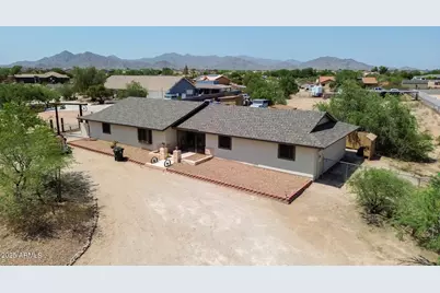 23332 W Watkins Street, Buckeye, AZ 85326 - Photo 1