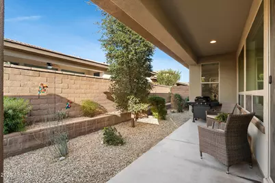 678 E Cobble Stone Drive, Queen Creek, AZ 85140 - Photo 12