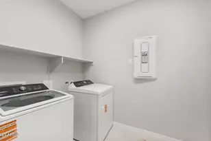 13758 W Whisper Rock Trail, Peoria, AZ 85383 - Photo 4