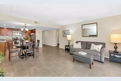 7960 E Camelback Road #409, Scottsdale, AZ 85251 - Photo 2