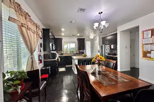 1812 S Racine Ln, Gilbert, AZ 85295 - Photo 2