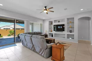 27667 W Mohawk Ln, Buckeye, AZ 85396 - Photo 10