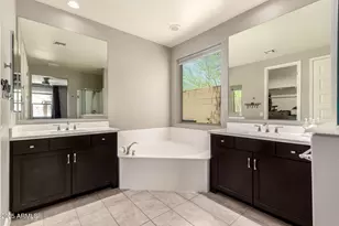 34009 N 29th Dr, Phoenix, AZ 85085 - Photo 22