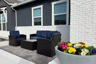 12058 N Loma Linda St, Surprise, AZ 85388 - Photo 2