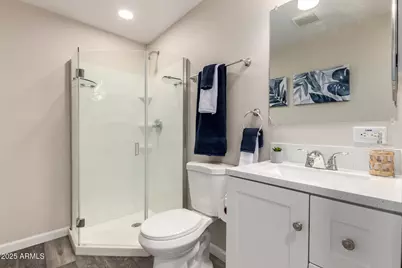 10516 W Peoria Avenue, Sun City, AZ 85351 - Photo 12