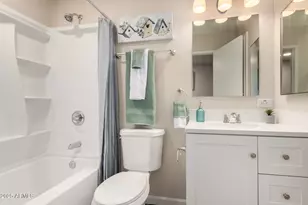 10516 W Peoria Ave, Sun City, AZ 85351 - Photo 8