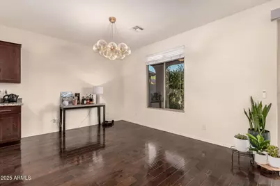 2149 E Aire Libre Avenue, Phoenix, AZ 85022 - Photo 18