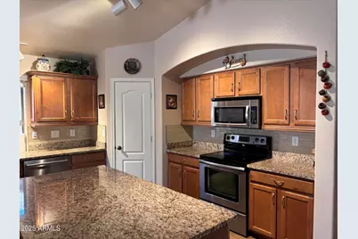 22499 N Dietz Drive, Maricopa, AZ 85138 - Photo 12