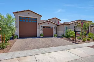 17597 W Red Fox Rd, Surprise, AZ 85387 - Photo 2
