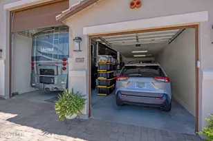 17597 W Red Fox Rd, Surprise, AZ 85387 - Photo 6