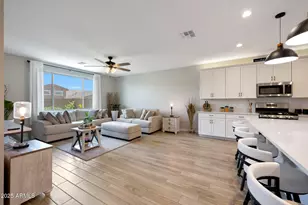 17597 W Red Fox Rd, Surprise, AZ 85387 - Photo 16