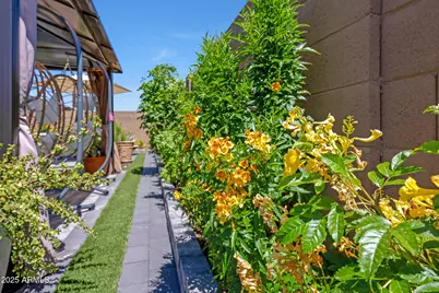 17597 W Red Fox Road, Surprise, AZ 85387 - Photo 46