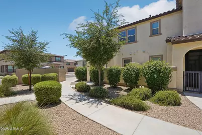14870 W Encanto Boulevard #1091, Goodyear, AZ 85395 - Photo 4