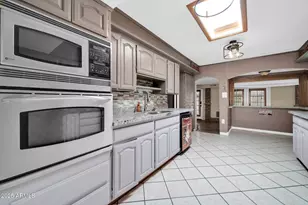6217 W Orange Dr, Glendale, AZ 85301 - Photo 14