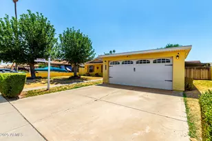 9714 N 55th Dr, Glendale, AZ 85302 - Photo 4