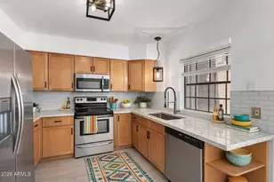 4901 E Kelton Ln, Scottsdale, AZ 85254 - Photo 2