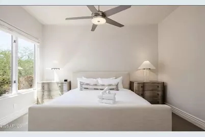 5718 N 54th Street, Paradise Valley, AZ 85253 - Photo 44