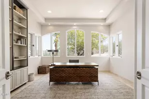 5718 N 54th St, Paradise Valley, AZ 85253 - Photo 30