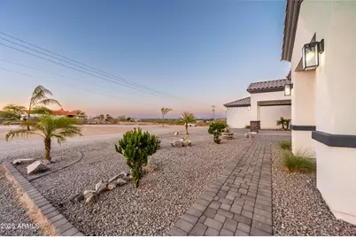 8017 S 143rd Avenue, Goodyear, AZ 85338 - Photo 6