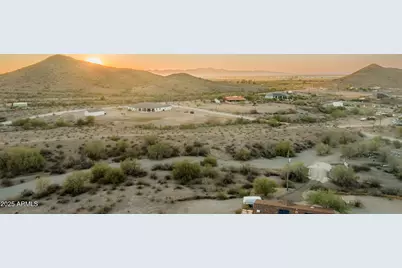 8017 S 143rd Avenue, Goodyear, AZ 85338 - Photo 40