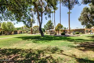 10330 W Thunderbird Blvd, Sun City, AZ 85351 - Photo 22