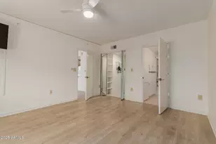 10330 W Thunderbird Blvd, Sun City, AZ 85351 - Photo 10