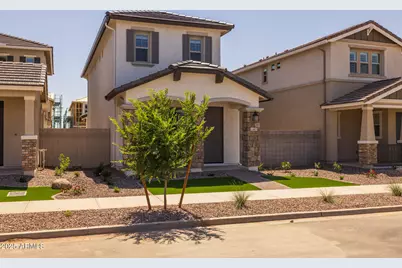 13465 N 158th Avenue, Surprise, AZ 85379 - Photo 4