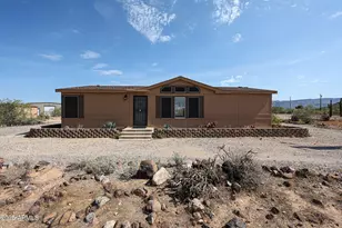 118 W Leann Ln, New River, AZ 85087 - Photo 1