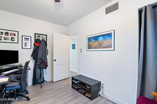 9520 N Central Ave, Phoenix, AZ 85020 - Photo 12