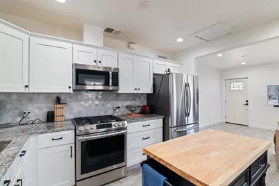 9520 N Central Avenue, Phoenix, AZ 85020 - Photo 8