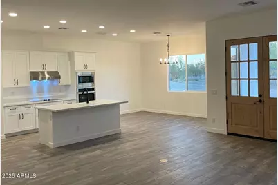 231Xx W Gloria Lane, Wittmann, AZ 85361 - Photo 4