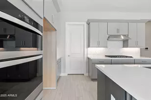 17629 W Middlebury St, Surprise, AZ 85388 - Photo 10