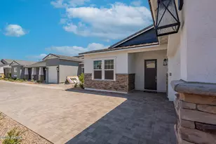 17629 W Middlebury St, Surprise, AZ 85388 - Photo 2