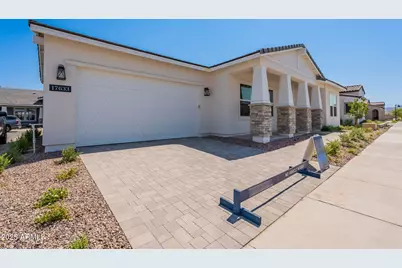 17633 W Middlebury Street, Surprise, AZ 85388 - Photo 4