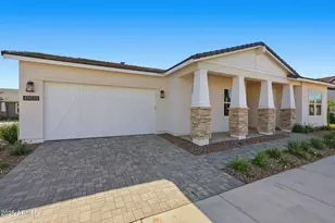 17633 W Middlebury St, Surprise, AZ 85388 - Photo 2