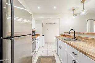 9275 E Mission Ln, Scottsdale, AZ 85258 - Photo 12