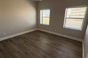 545 E Willetta St, Phoenix, AZ 85004 - Photo 12